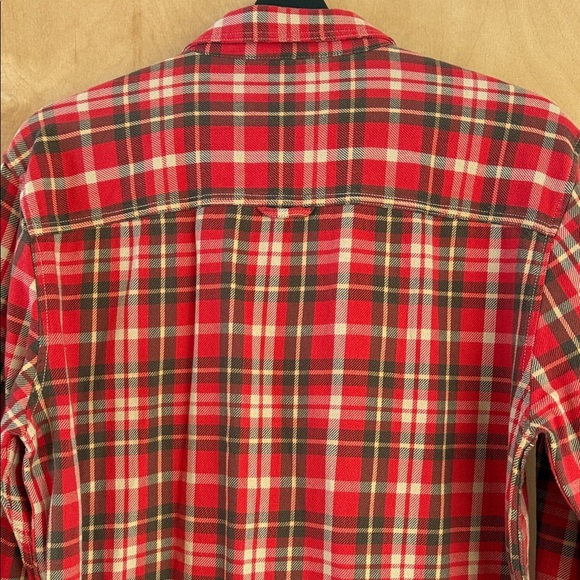 Authentic American Heritage Red and Green Plaid Men's Shirt - Picture 7 of 7